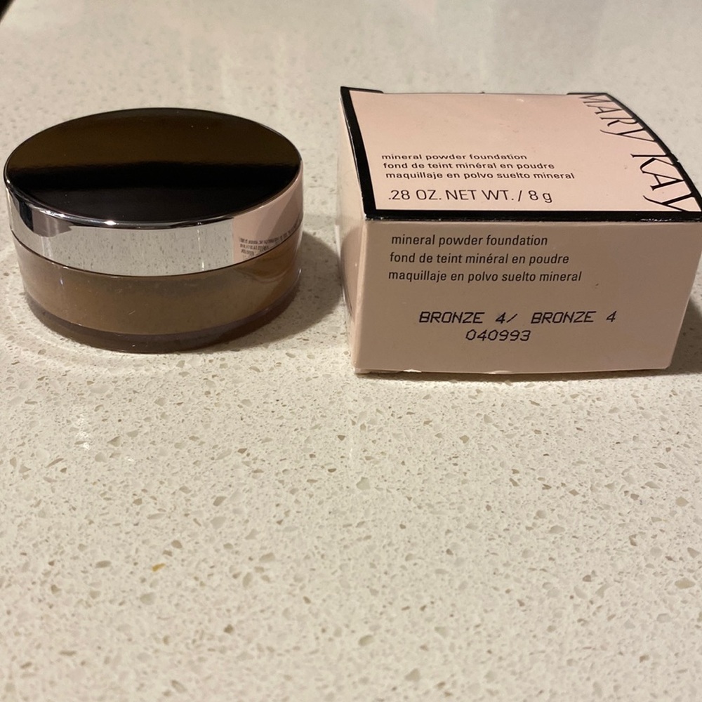 Mineral Powder foundation Bronze 4 /New